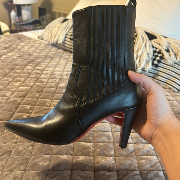 Red Bottom Black Boots Booties size 9 - Picture 4 of 6